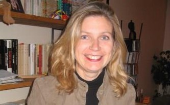 "Tout année d’étude supplémentaire se traduit par un supplément de revenu" "Tout année d’étude supplémentaire se traduit par un supplément de revenu"