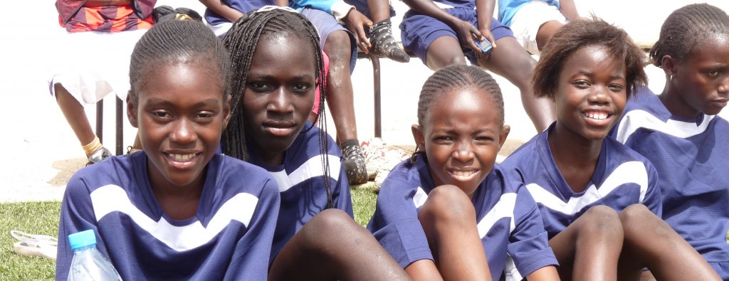 Scolarisation des filles : agir à petits pas Scolarisation des filles : agir à petits pas