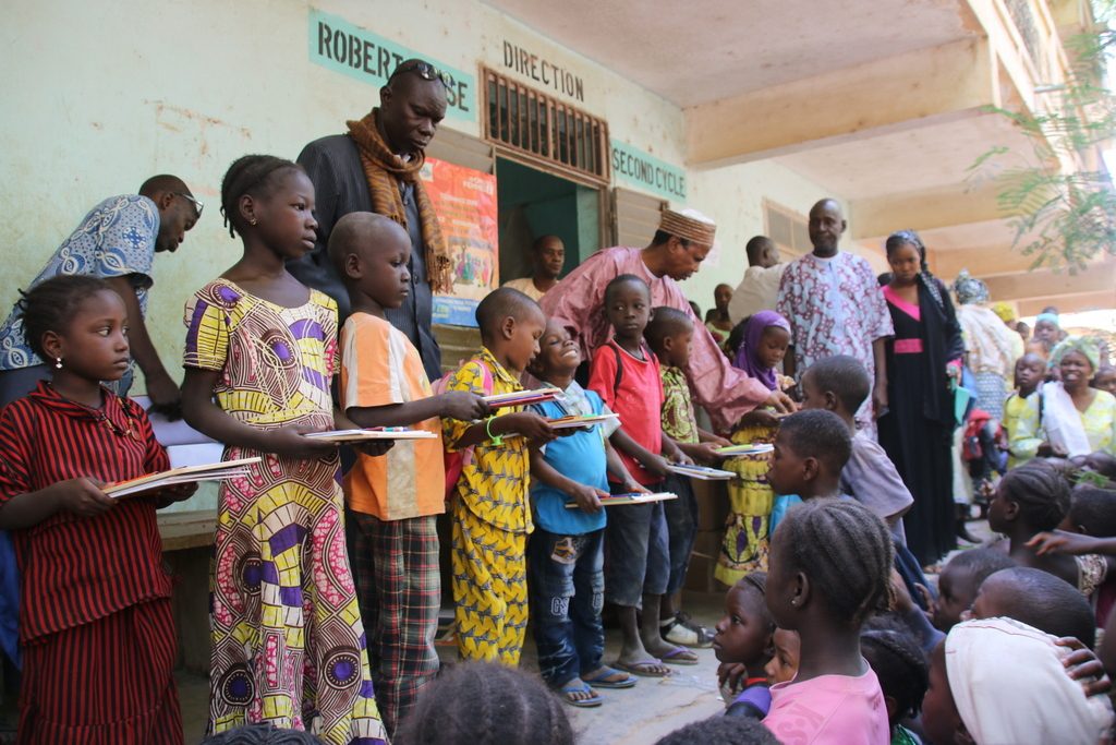 Distribution au Mali : plus de 20 000 élèves bénéficiaires !