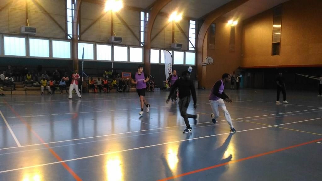 Cancale : renforcer les liens entre jeunes et migrants avec le sport Cancale : renforcer les liens entre jeunes et migrants avec le sport
