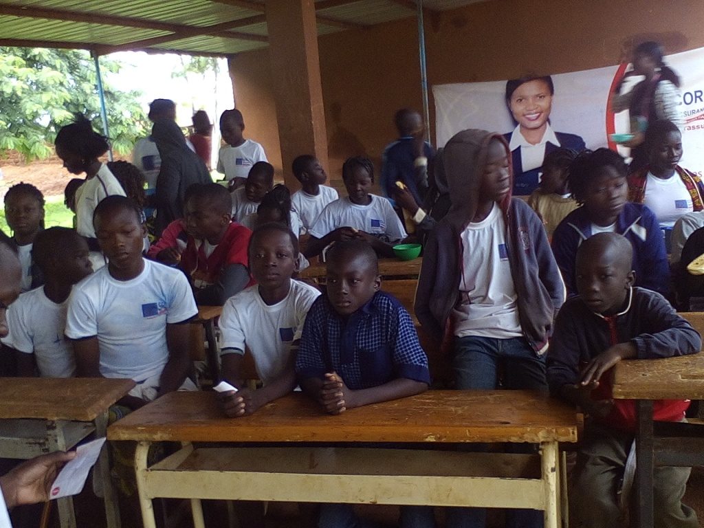 Avec Pas d’éducation, pas d’avenir, de meilleures conditions pour apprendre à Tierkou Avec Pas d’éducation, pas d’avenir, de meilleures conditions pour apprendre à Tierkou