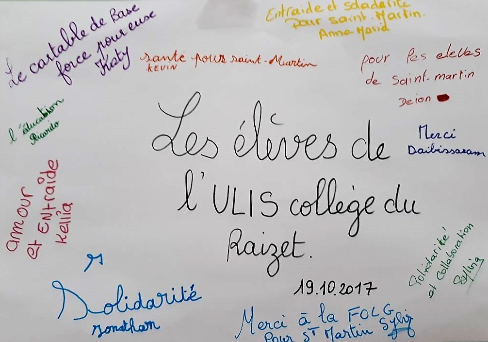 Les élèves de classe ULIS confectionnent les kits scolaires pour Saint-Martin