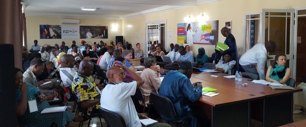 A Dakar : halte à la privatisation de l'éducation A Dakar : halte à la privatisation de l'éducation