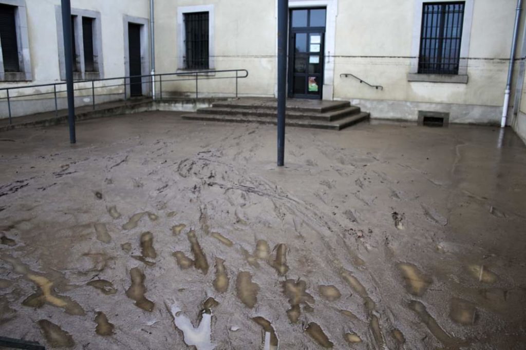 Inondations dans l’Aude : entre désolation et élan de solidarité