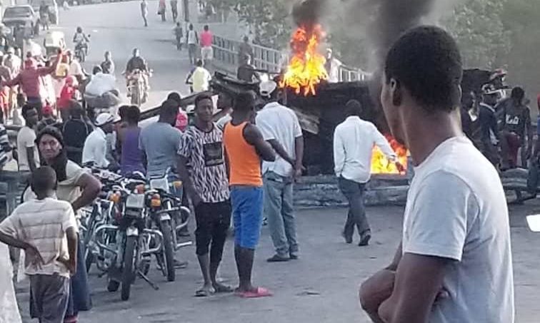 Haïti : la jeunesse se révolte