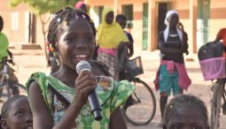 Burkina Faso  : 100 écoles où reconstruire le lien social par le débat
