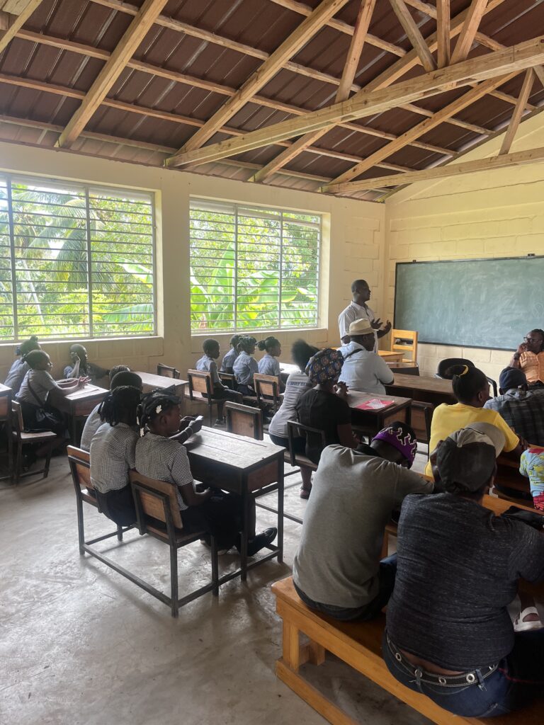 En Haïti, on continue malgré l'instabilité !